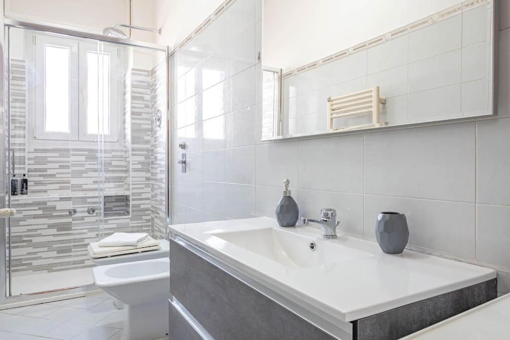 Guest Planet - Intero Bilocale Crescenzago M2 Apartment Милано Екстериор снимка